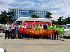 社市委专职副主委刘有良赴宁乡赈灾